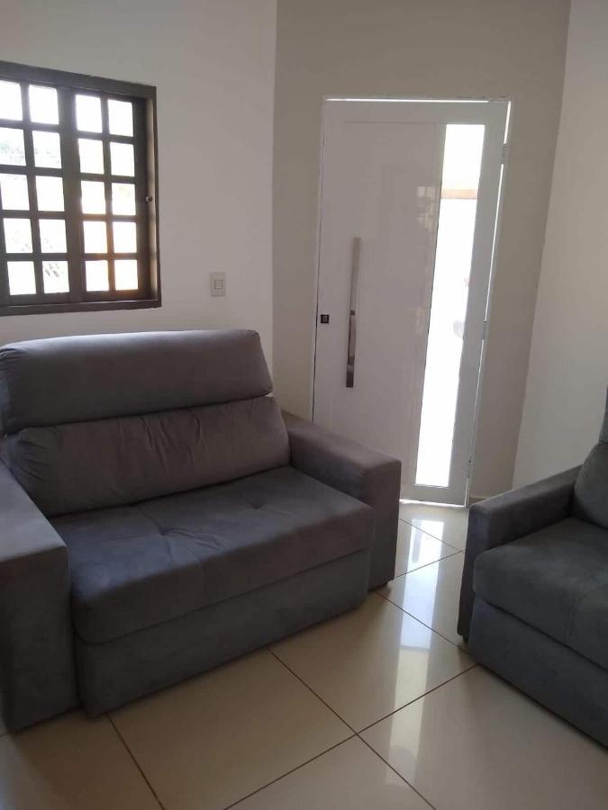 Bela Casa Com Churrasqueira E Estacionamento Villa Olímpia Exteriör bild