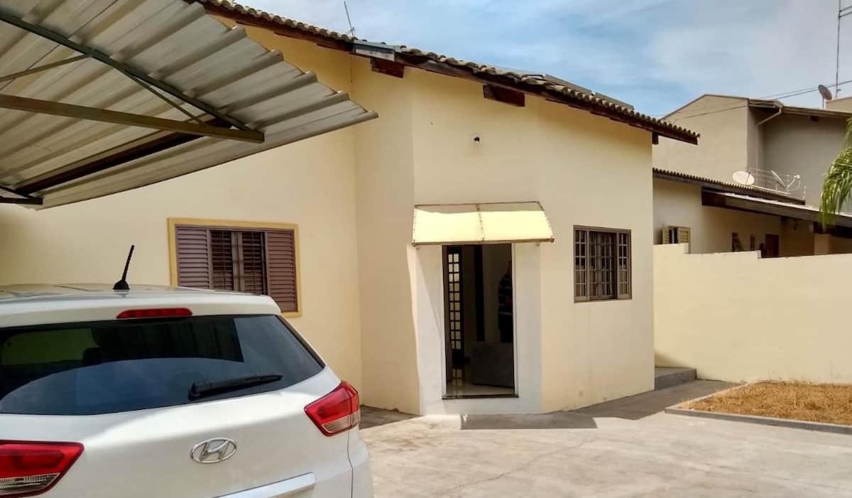 Bela Casa Com Churrasqueira E Estacionamento Villa Olímpia Exteriör bild