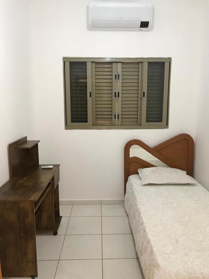Bela Casa Com Churrasqueira E Estacionamento Villa Olímpia Exteriör bild